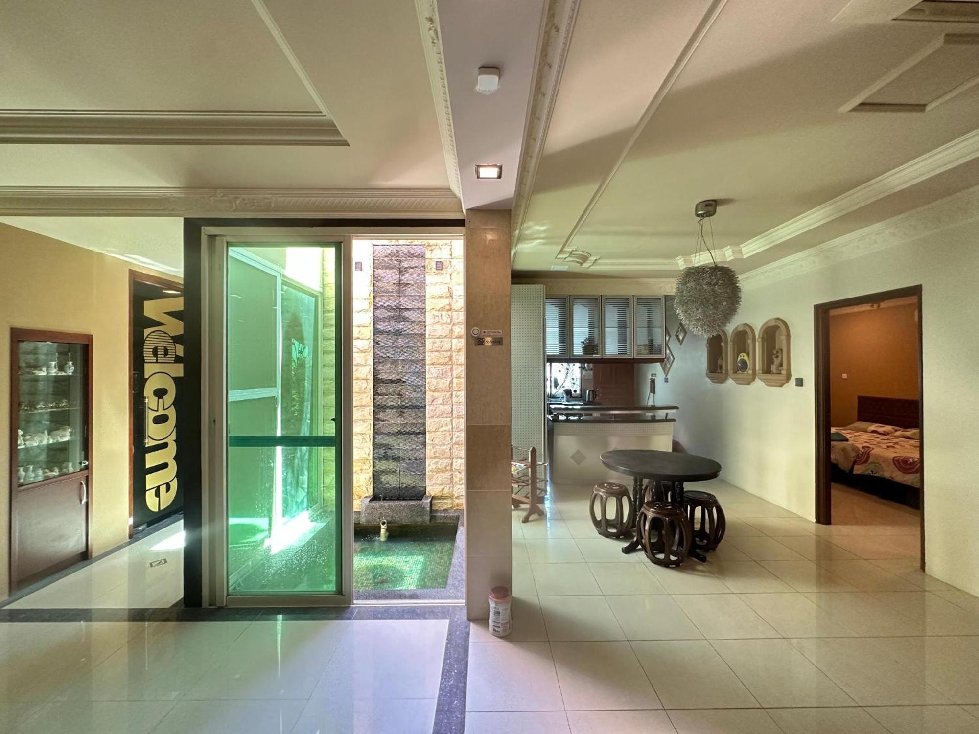 Seladah Stay Kuching Exterior photo