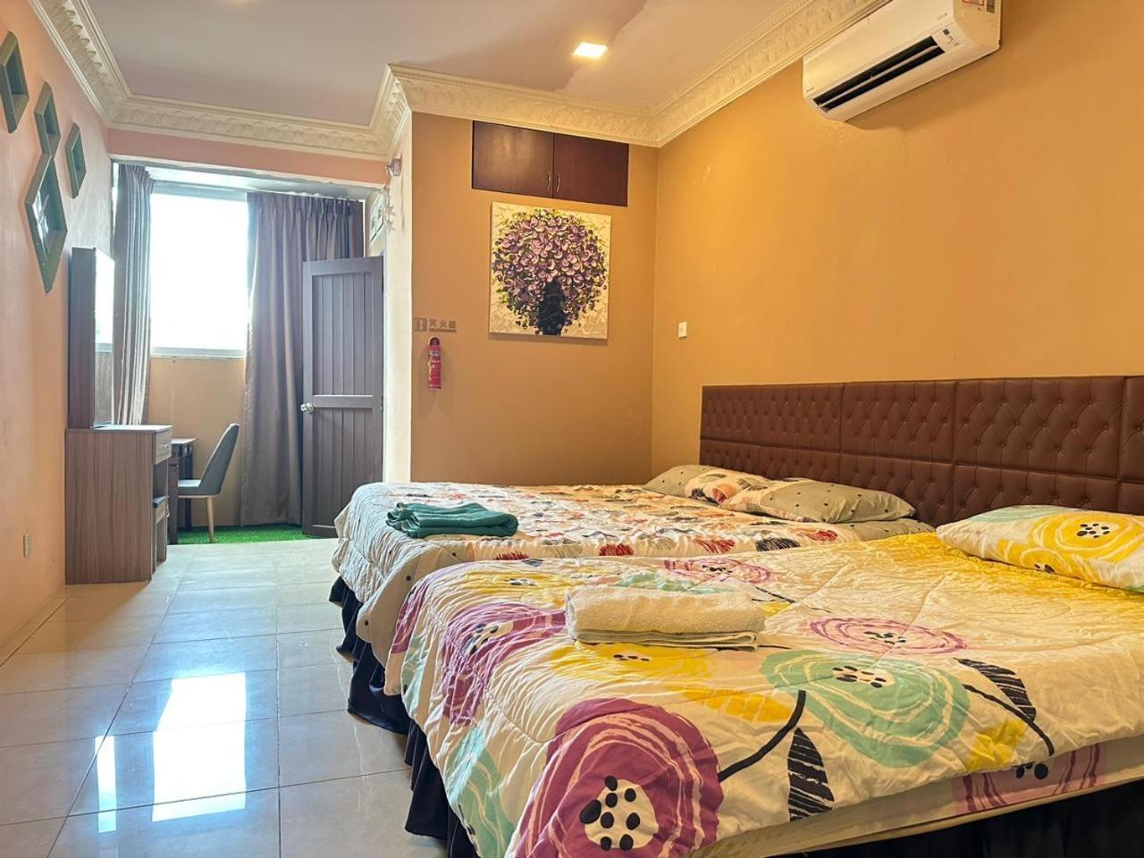 Seladah Stay Kuching Exterior photo